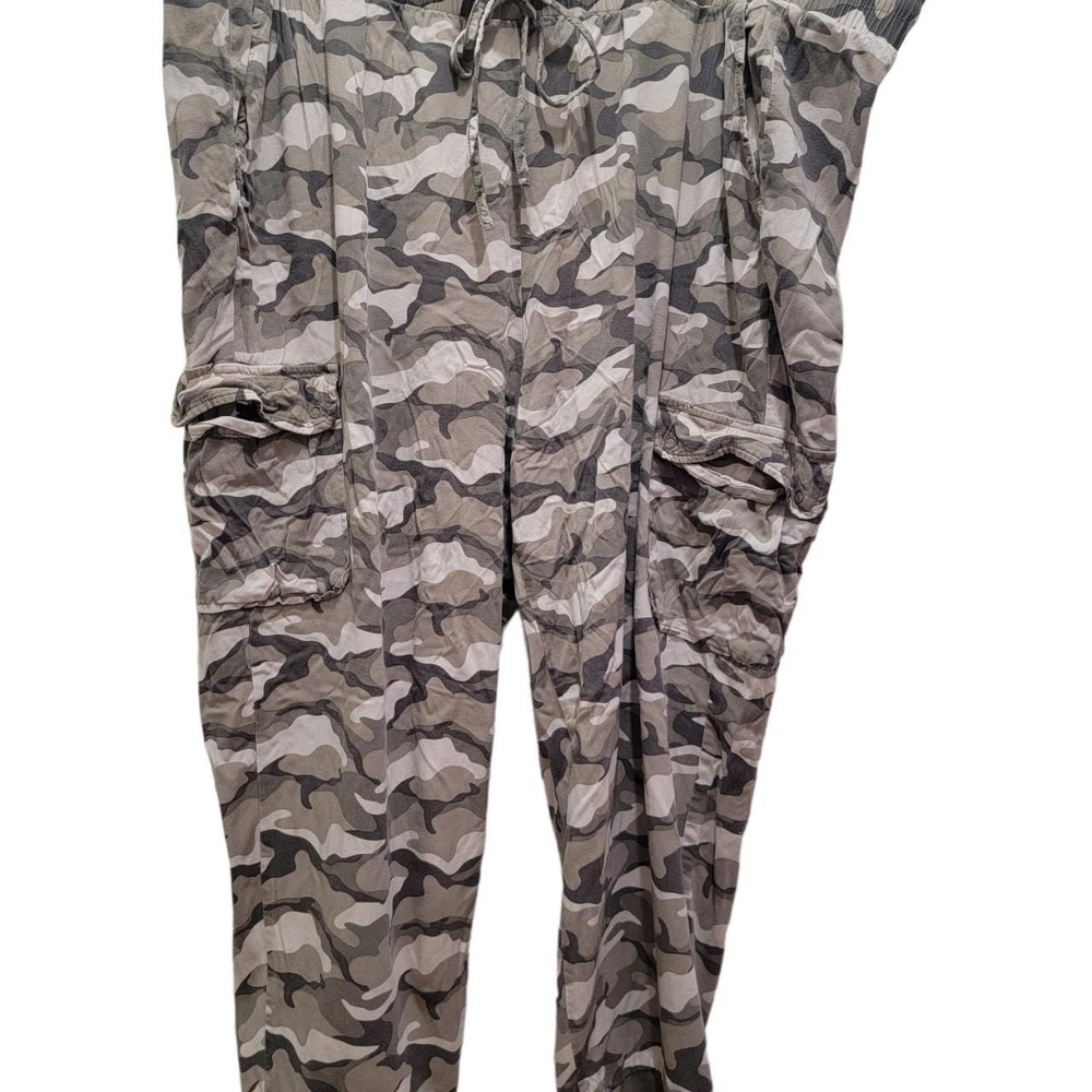 Torrid Camo Joggers Womans Size 4X